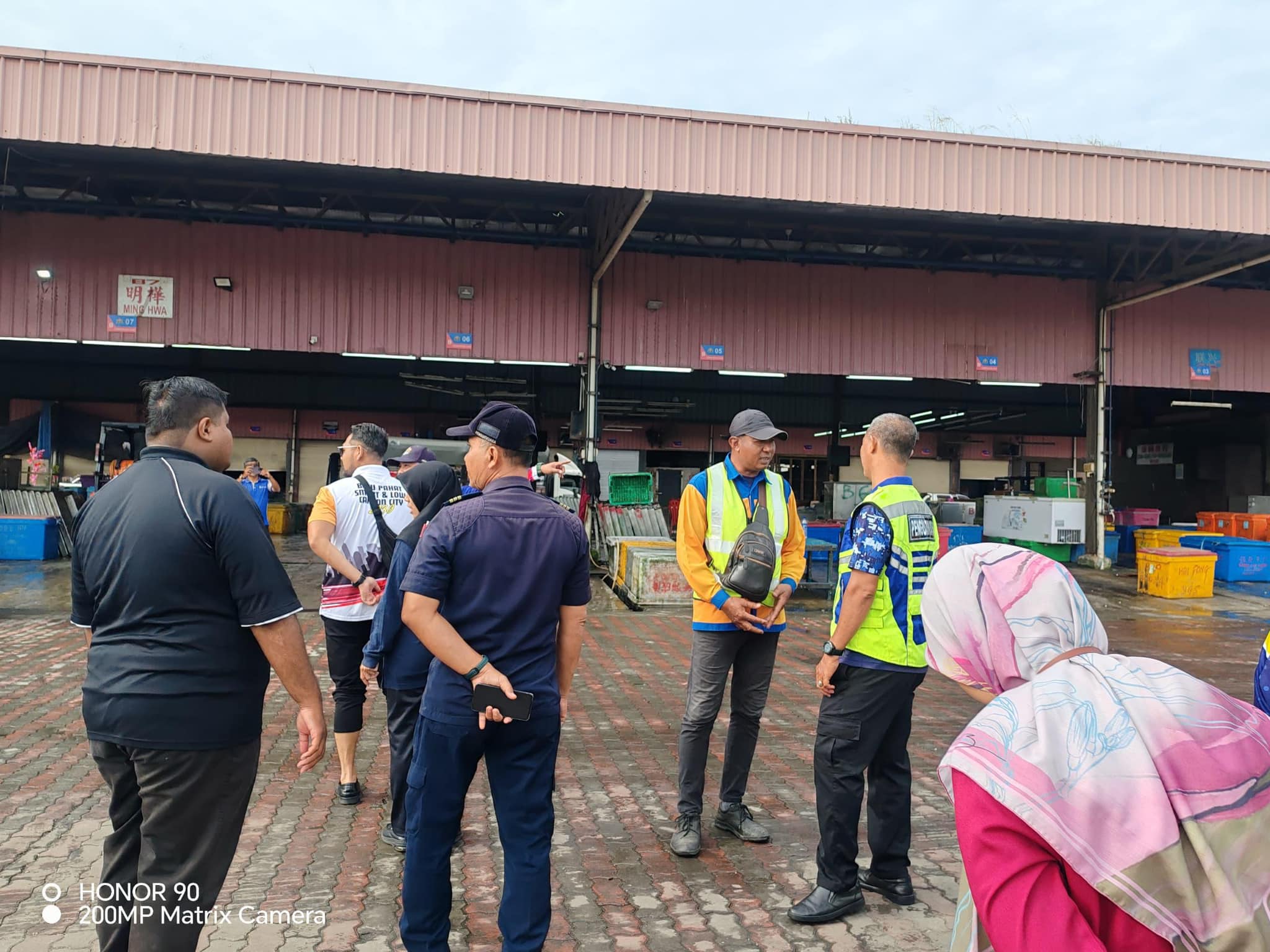 Gotong-Royong Membendung Penularan Wabak Denggi