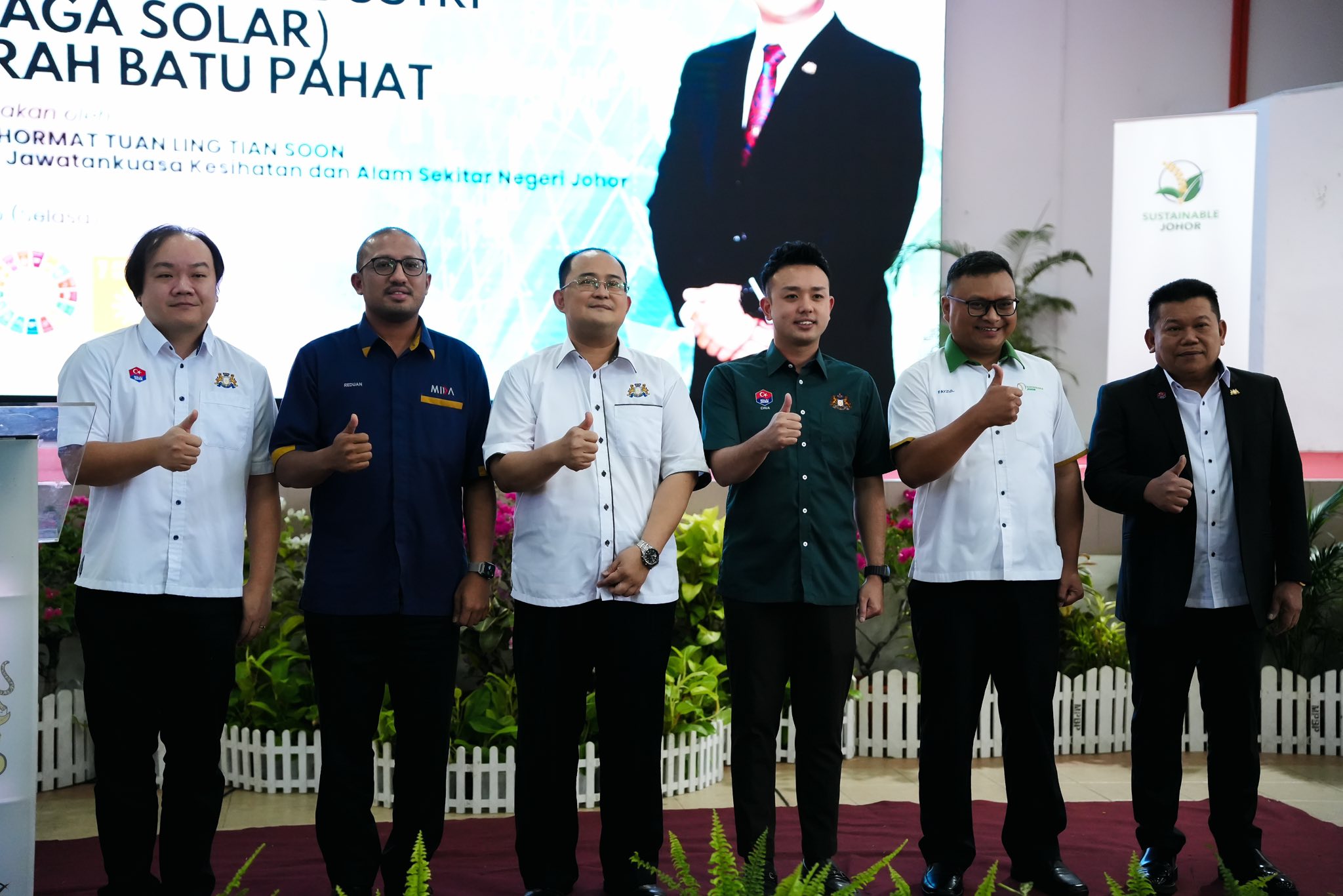 Program Kesedaran Kelestarian Industri (Tenaga Solar) Di Daerah Batu Pahat