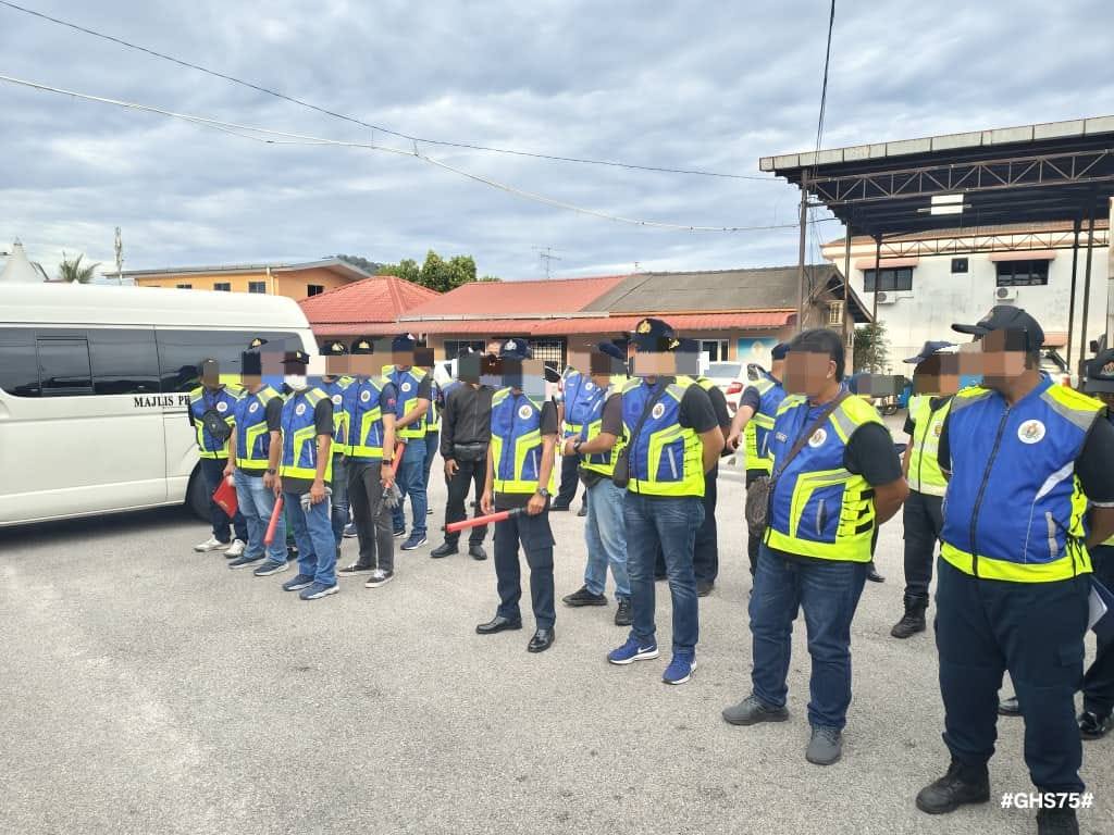 Ops Bersih Warga Asing