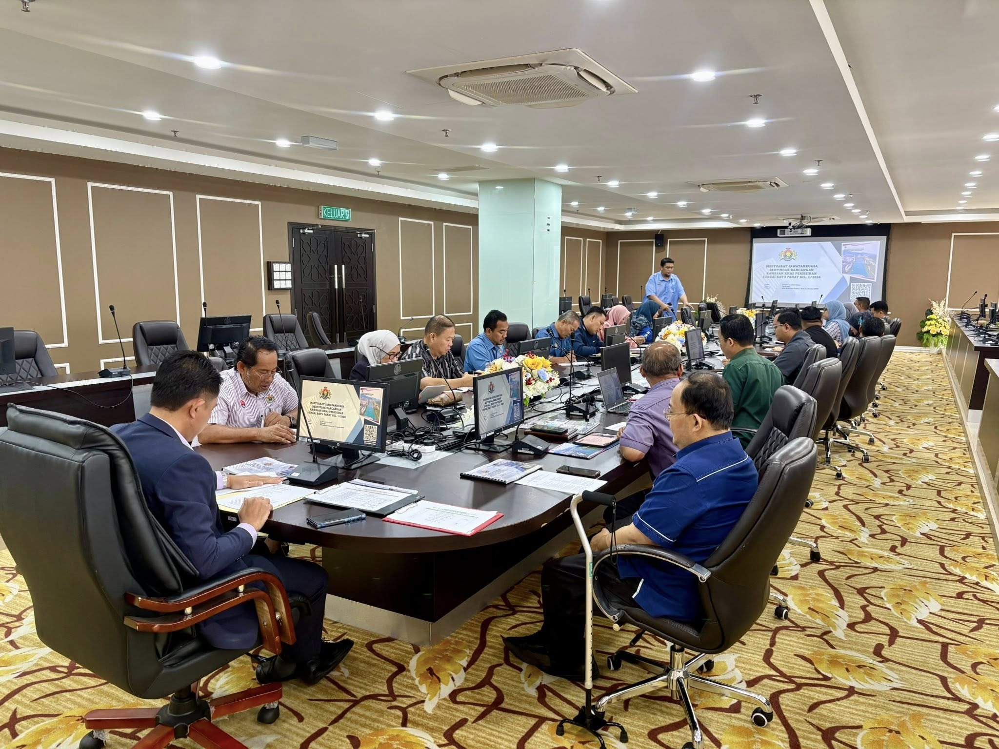 Mesyuarat Jawatankuasa Bertindak RKK Persisiran Sungai Batu Pahat Bil. 12026